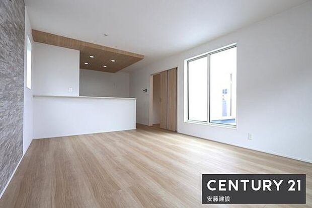 【　リビング　/　16帖　】家族みんながゆったりくつろげそうなLDK一日の大半を過ごす部屋だからこそ過ごしやすい空間にこだわりたいですね！