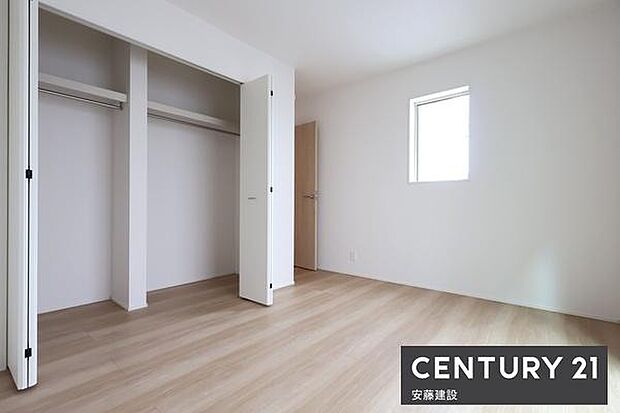 【　子供部屋　/　6.5帖　】お好きな家具を自由にレイアウトできる広さの洋室お子様にもちょうどいいサイズのお部屋です！