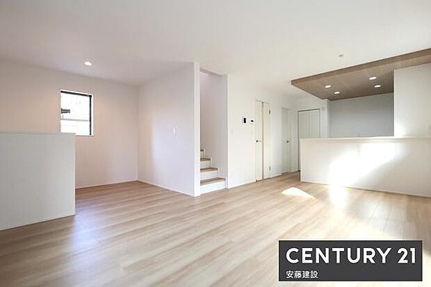 【 リビング / 19帖 】