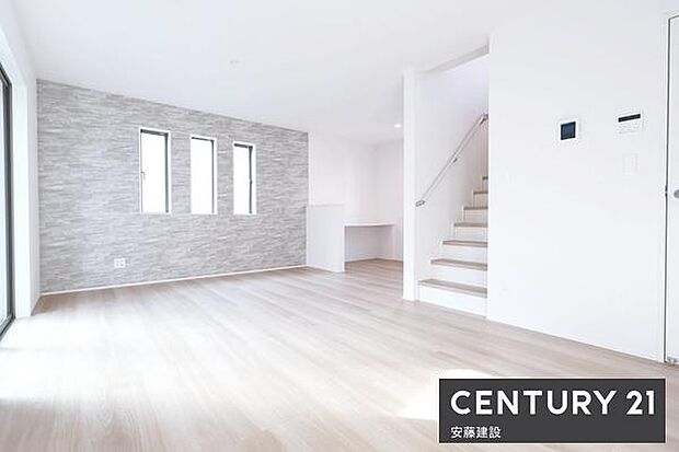 【　リビング　/　19帖　】