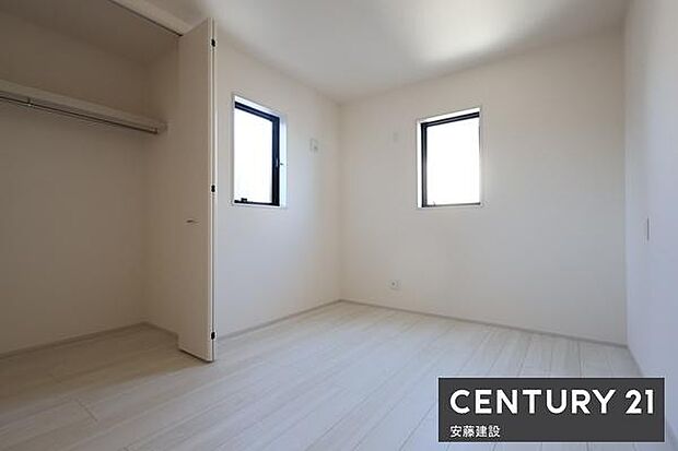 【　洋室　/　6帖　】明るくゆとりのある広さの洋室！クローゼット完備