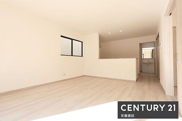 【 リビング / 15帖 】家族みんながゆったりくつろげそうなLDK一日の大半を過ごす部屋だからこそ過ごしやすい空間にこだわりたいですね!