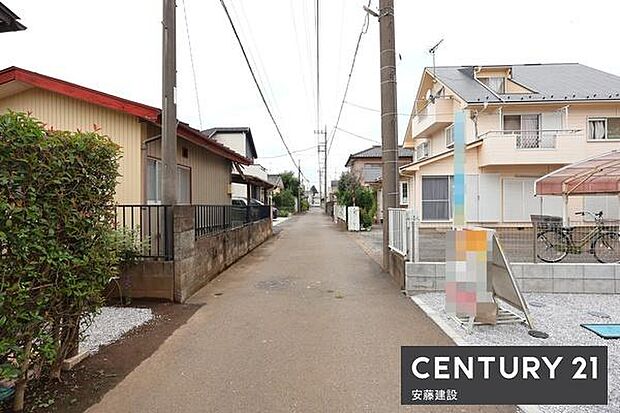 【 前面道路 】南西側約4m公道