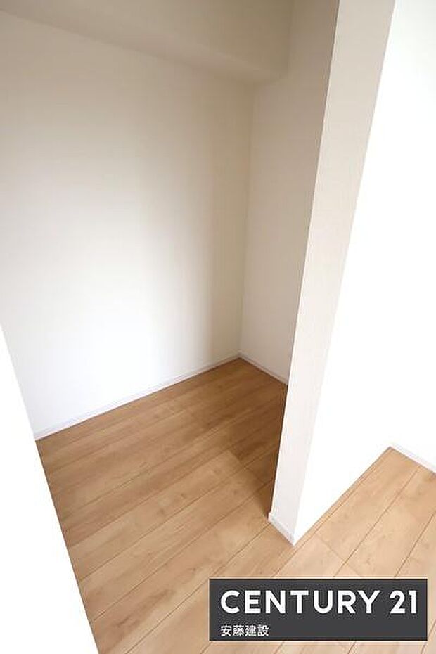 【 WIC 】毎日の洋服選びも楽しめるWIC完備!しっかり収納可能で居住空間を広々と活用できます