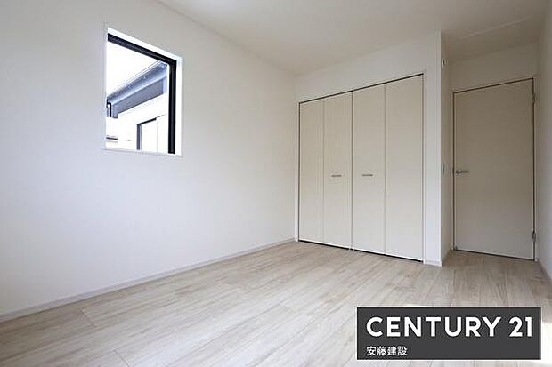 【　子供部屋　/　6.5帖　】お好きな家具を自由にレイアウトできる広さの洋室お子様にもちょうどいいサイズのお部屋です！