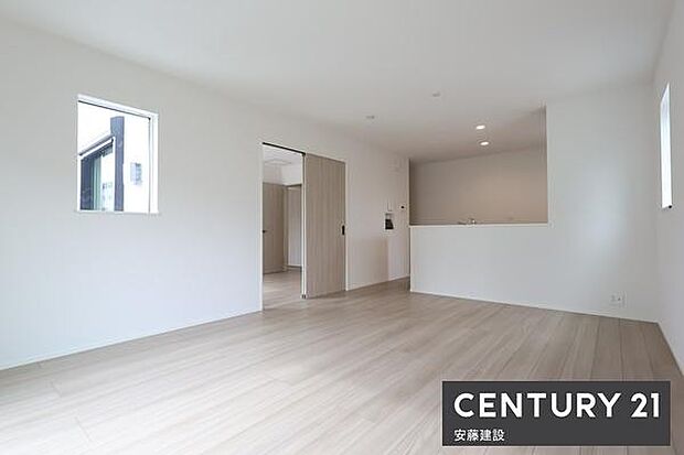 開放的な北西角地に立地全居室6帖以上のゆとりある3LDKの平屋建て！