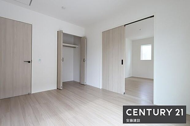 【　子供部屋　/　6.5帖　】お好きな家具を自由にレイアウトできる広さの洋室お子様にもちょうどいいサイズのお部屋です！