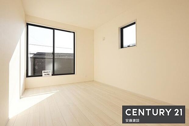 【　子供部屋　/　6.7帖　】お好きな家具を自由にレイアウトできる広さの洋室お子様にもちょうどいいサイズのお部屋です！クローゼット完備