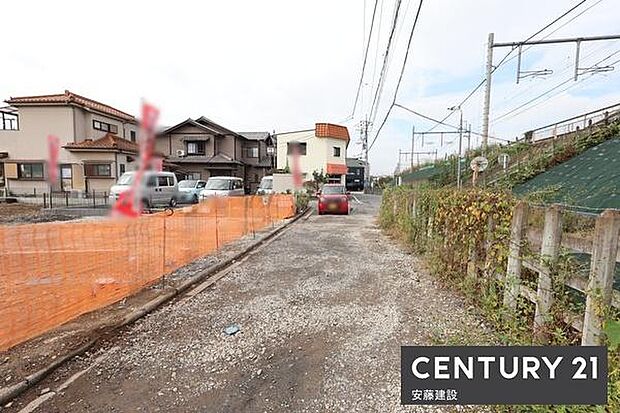 【　前面道路　】北側約4ｍ私道