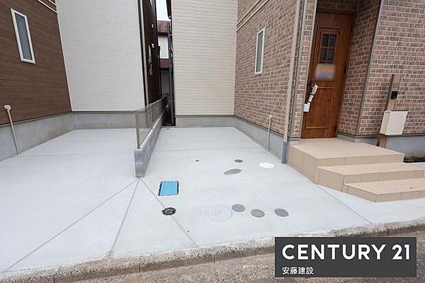 【　駐車場　/　parking　】駐車1台可能なスペース