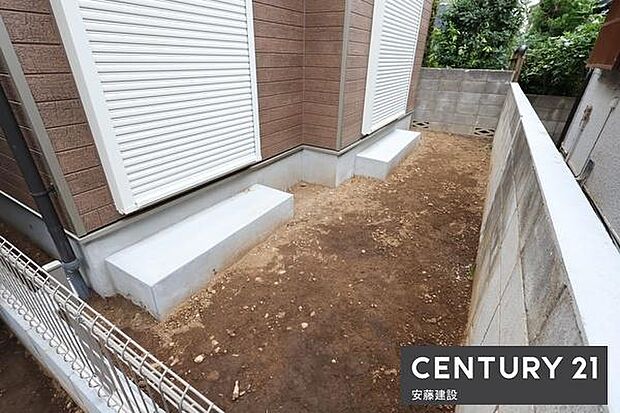 【　庭　/　Garden　】物置やお庭としても活用できるスペース