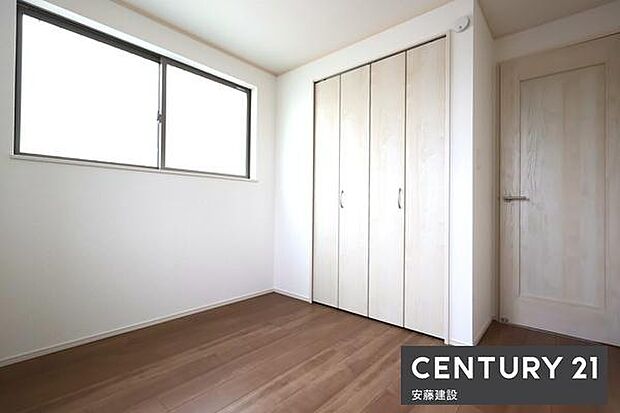 【　子供部屋　/　4.5帖　】お好きな家具を自由にレイアウトできる広さの洋室お子様にもちょうどいいサイズのお部屋です！