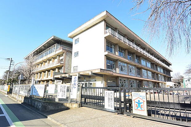 川越市立霞ケ関南小学校まで532m