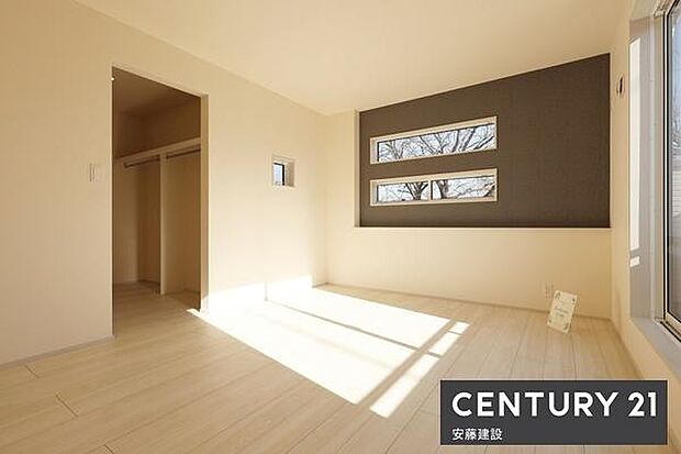 【 寝室+WIC / 8.08帖 】お好みの家具を置いてこだわりの空間を作れるゆとりの寝室