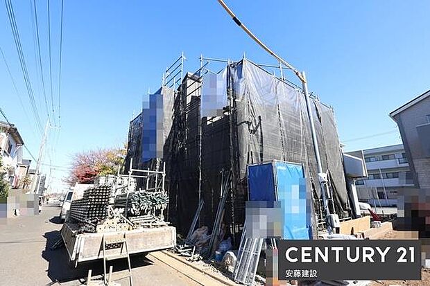 全部屋南向きで陽が差し込むあたたかい邸宅