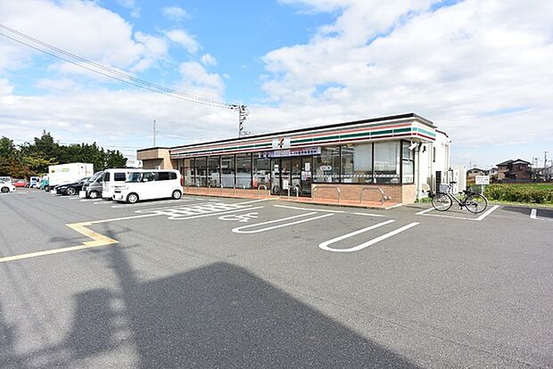 セブンイレブン 所沢富岡小学校前店まで1535m