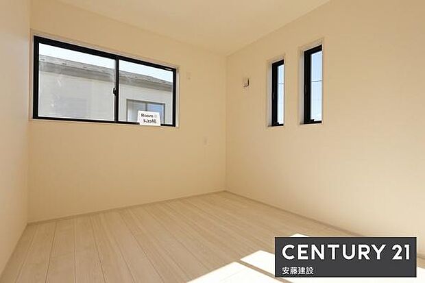 【 子供部屋 / 5.25帖 】お好きな家具を自由にレイアウトできる広さの洋室お子様にもちょうどいいサイズのお部屋です!