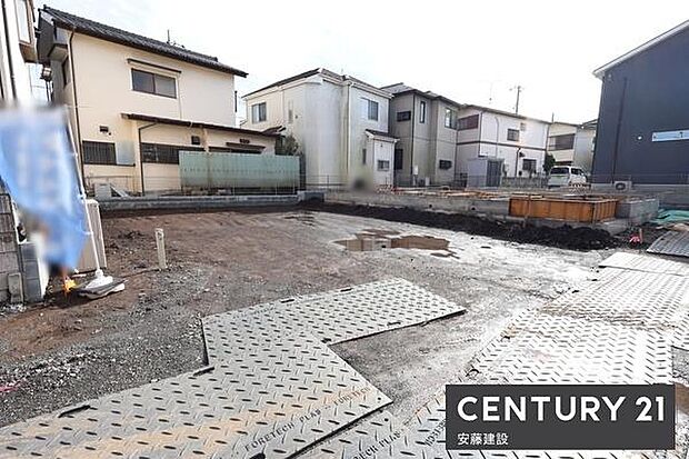 スーパーまで徒歩6分小学校まで徒歩11分