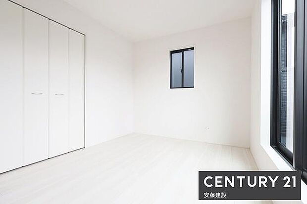 【 子供部屋 / 6.5帖 】明るくゆとりのある広さの洋室!クローゼット完備