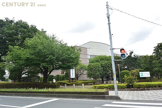 鶴ヶ島市役所まで2101m