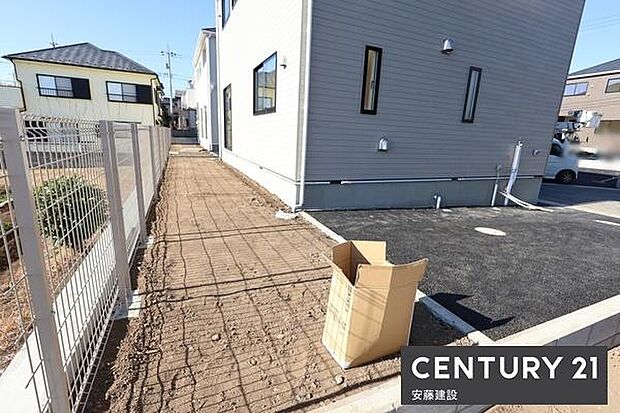 【 庭 / Garden 】ちょっとしたお庭があるとガーデニングや家庭菜園など楽しみも広がります!