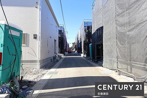 【 前面道路 】北側約4.2m開発道路