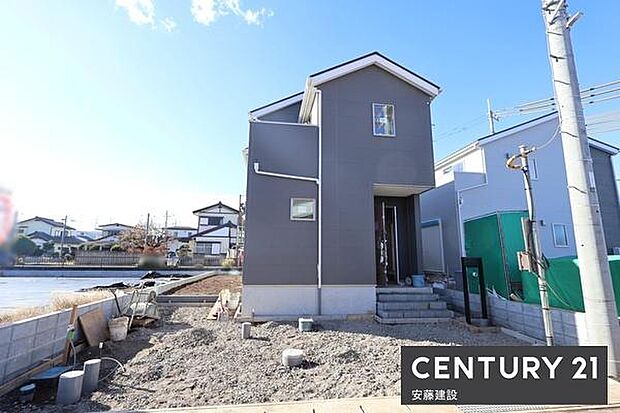 【 駐車場 / parking 】L字で駐車2台可能なスペース