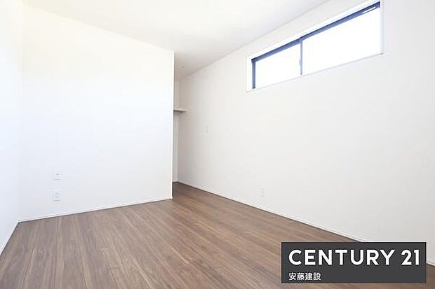 【　子供部屋　/　6帖　】お好きな家具を自由にレイアウトできる広さの洋室お子様にもちょうどいいサイズのお部屋です！