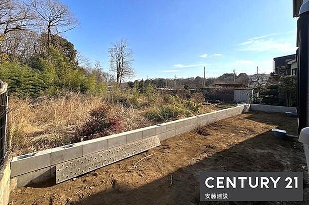 「入曽運動公園」など複数の公園が近く、お子様やペットとのびのび過ごせます