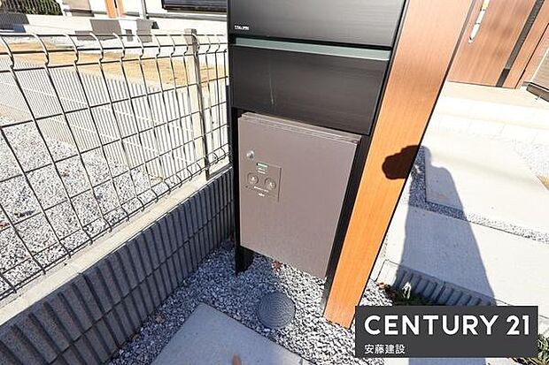 【 玄関 / entrance 】宅配BOX完備