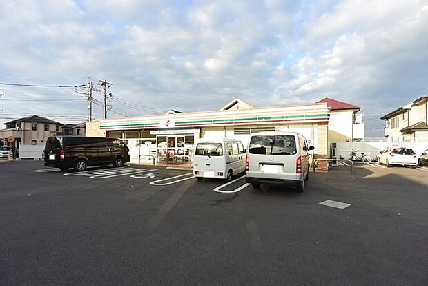 セブンイレブン狭山市狭山店まで1912m