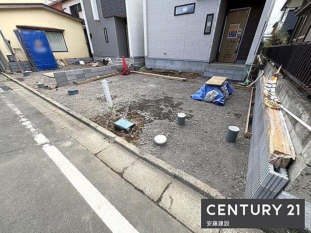 【　駐車場　/　parking　】駐車2台可能なスペース