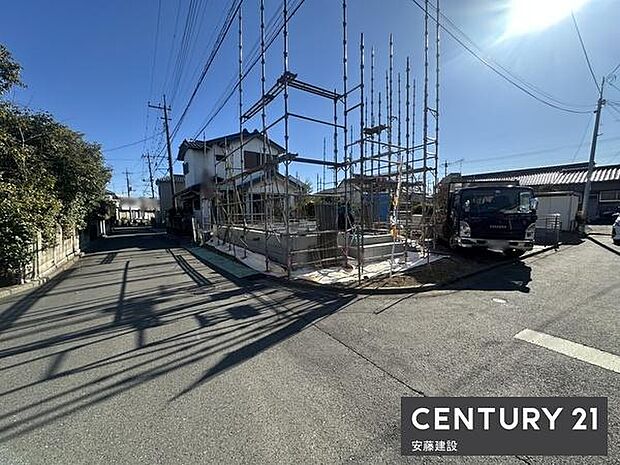 開放的な角地に立地敷地約48坪