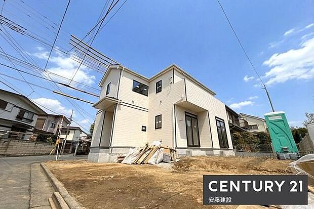 開放的な角地に立地敷地約48坪