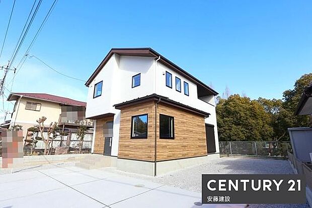 水回り設備が集約した家事効率の良い設計！