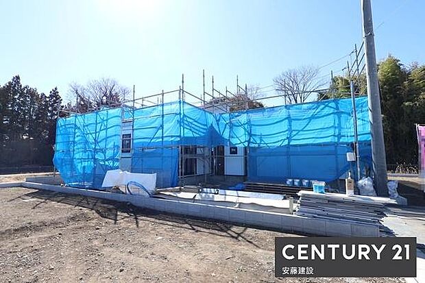 小学校まで徒歩約13分、中学校まで徒歩約10分!お子様の登下校も安心の環境