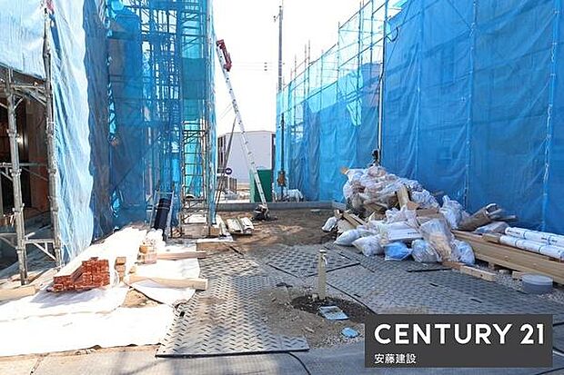 【 庭 / Garden 】ガーデニングや家庭菜園など楽しみが広がるゆとりのスペース