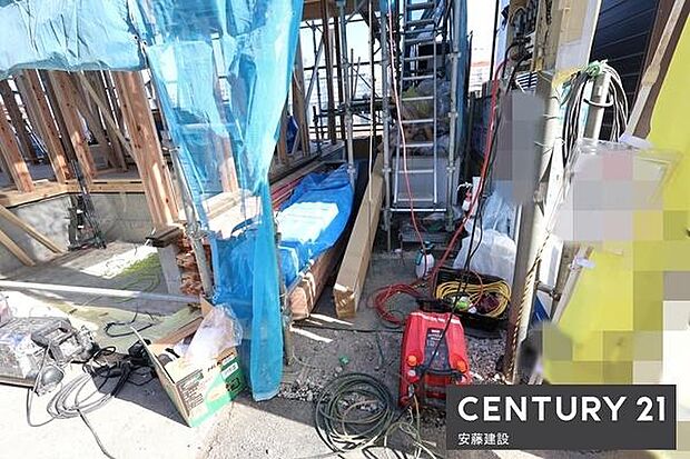 【　駐車場　/　parking　】駐車1台可能なスペース