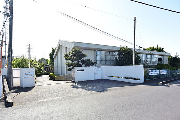 入間市立東金子中学校まで1843m