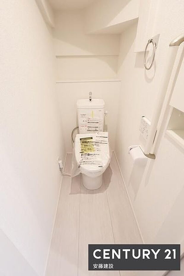 【 トイレ / toilet 】清潔的なウォッシュレット付きトイレ