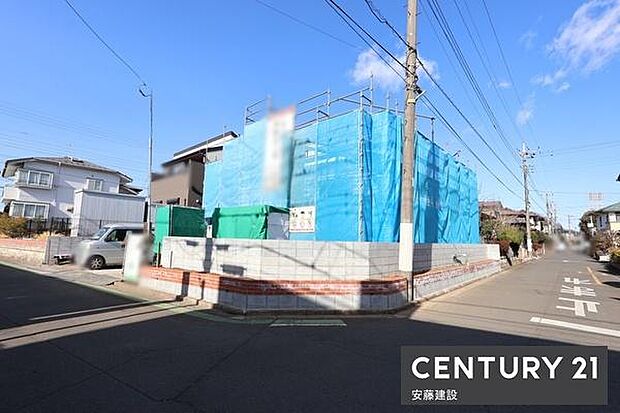 【　前面道路　】南側約6ｍ公道・東側約5ｍ公道