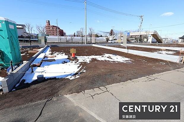 スーパーやコンビニ、ドラッグストアまで徒歩10分以内に行ける便利な立地