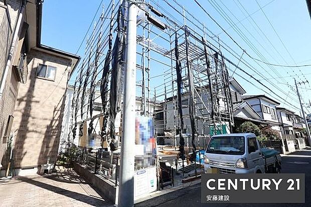 西武池袋線「武蔵藤沢」駅徒歩9分駅前にはスーパー等の買物施設があり、お仕事終わりの買い物もしやすい環境！