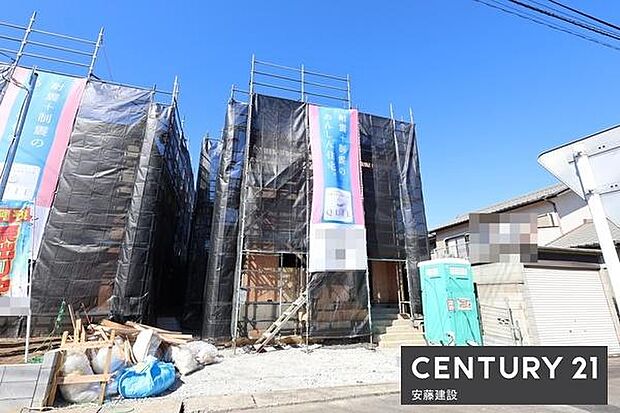 河川敷沿いで公園も近く、お子様やペットとのびのび遊べます！