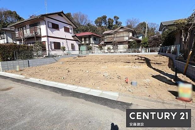 【 駐車場 / parking 】並列駐車3台可能なスペース