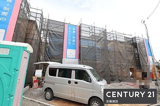 小学校まで徒歩約6分、中学校まで徒歩約12分!お子様の登下校も安心の環境