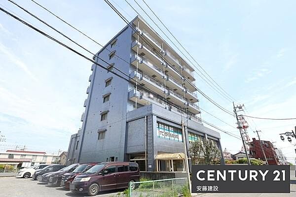 R8年4月リフォーム（水回り設備、クロス張替、フローリング上張り他）