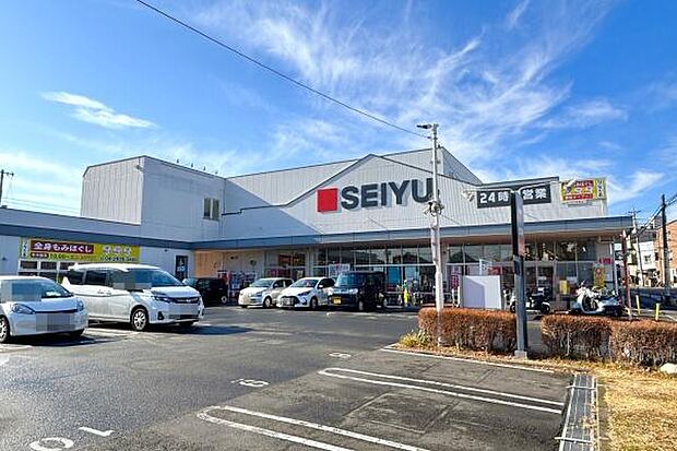 西友所沢榎町店まで531m