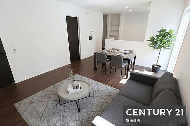 小学校まで徒歩1分人通りがあり活気あるエリアに立地※家具や小物はCGによるイメージです。