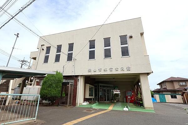 水富地区センター（水富公民館）まで192m、住民異動等の手続きを地区センター等の窓口で行うことができます。